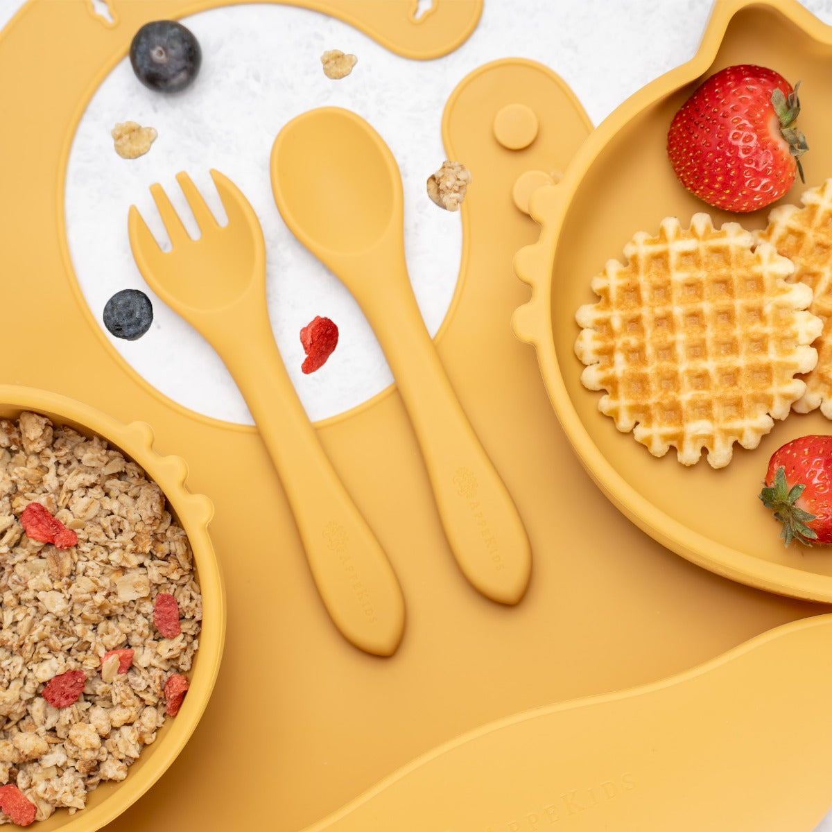 Set Diversificare, AppeKids, 100% Silicon, Kitty - Honey - gogobaby.ro