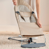 BabyBjorn - Balansoar Balance Soft Khaki cu detalii Beige, Tesatura