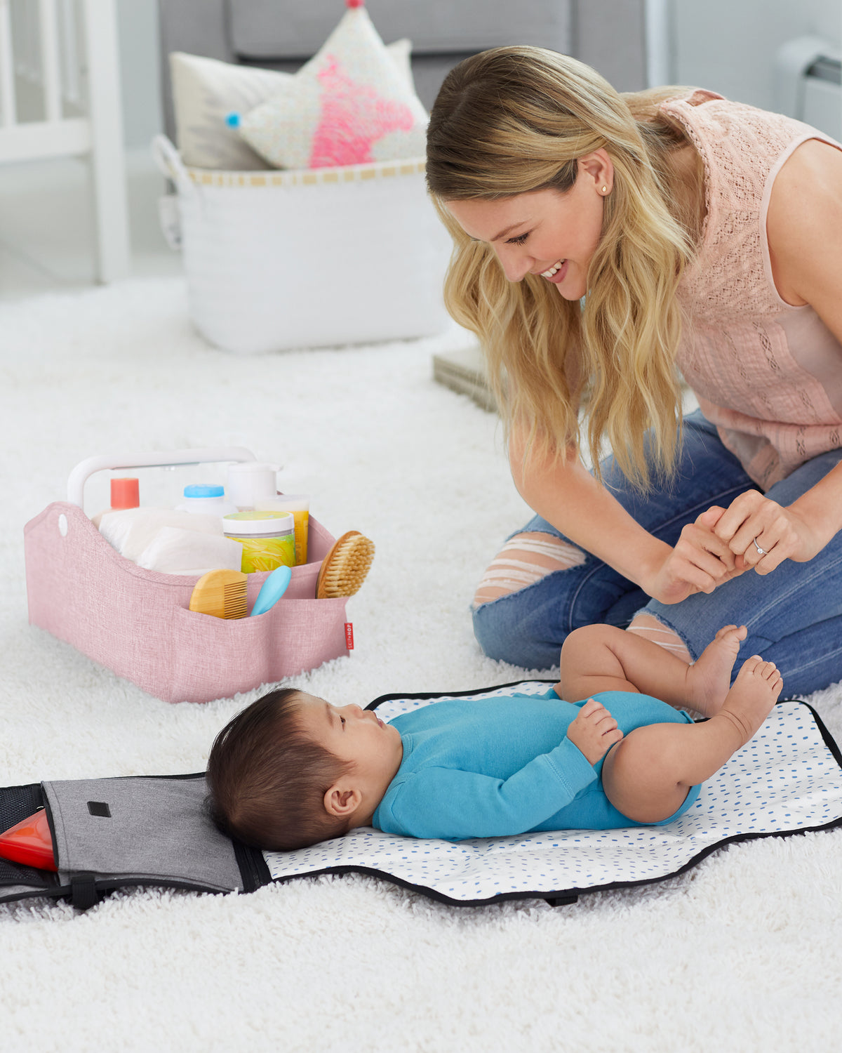 Skip Hop Organizator cu lumina Light Up Pink Heather - gogobaby.ro