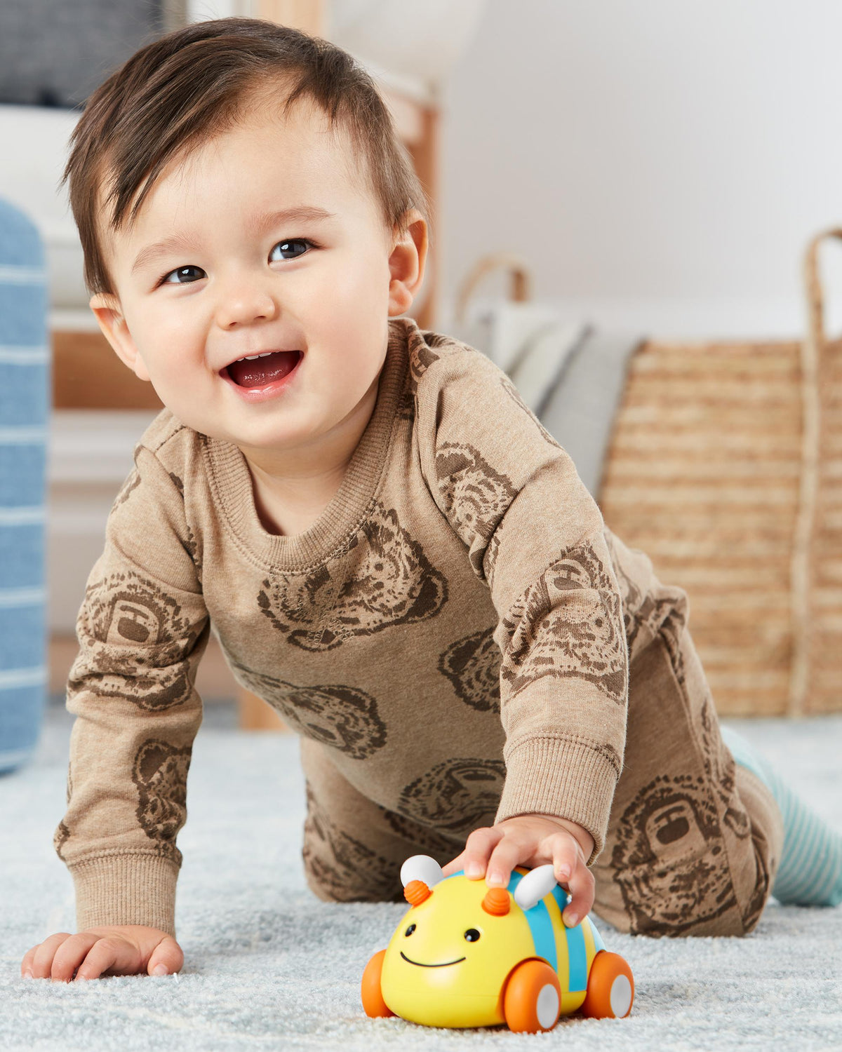 Skip Hop Jucarie Explore & More - Albinuta vesela - gogobaby.ro