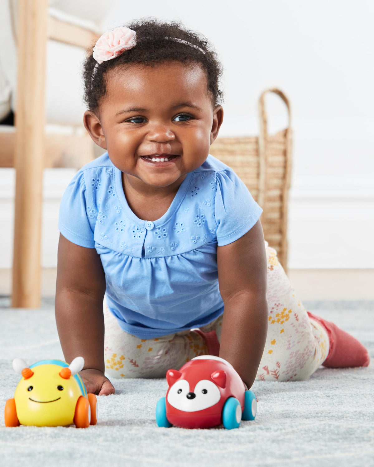 Skip Hop Jucarie Explore & More - Albinuta vesela - gogobaby.ro