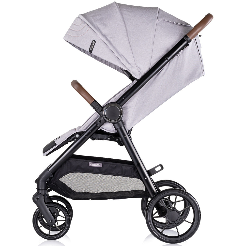 Carucior sport Chipolino Ultera cu husa picioare cloud