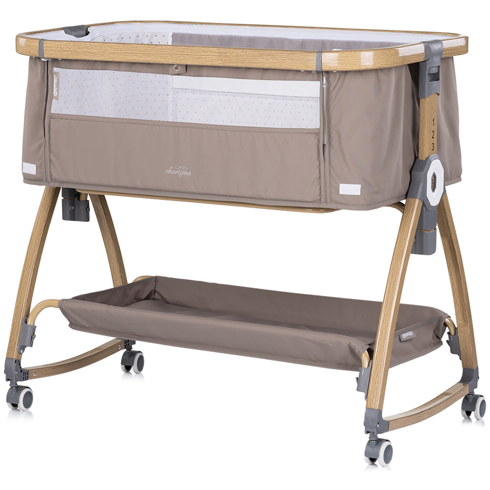 Patut co-sleeper Chipolino Charisma cu laterala culisanta latte wood