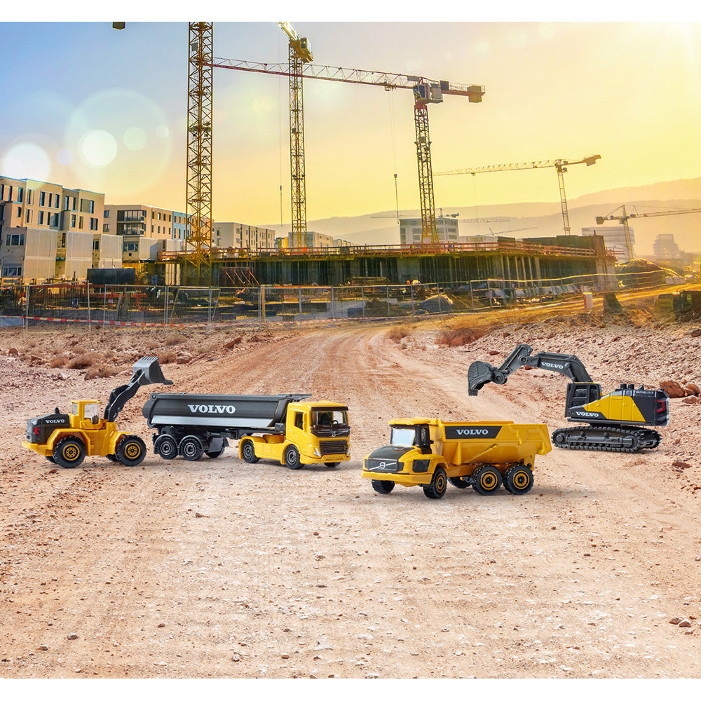 Set Majorette Volvo Construction cu 4 vehicule