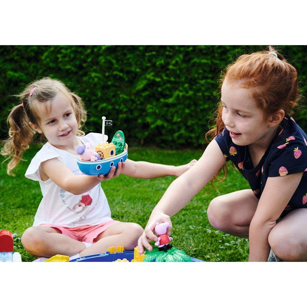 Set de joaca cu apa Big Peppa Pig Holiday - gogobaby.ro