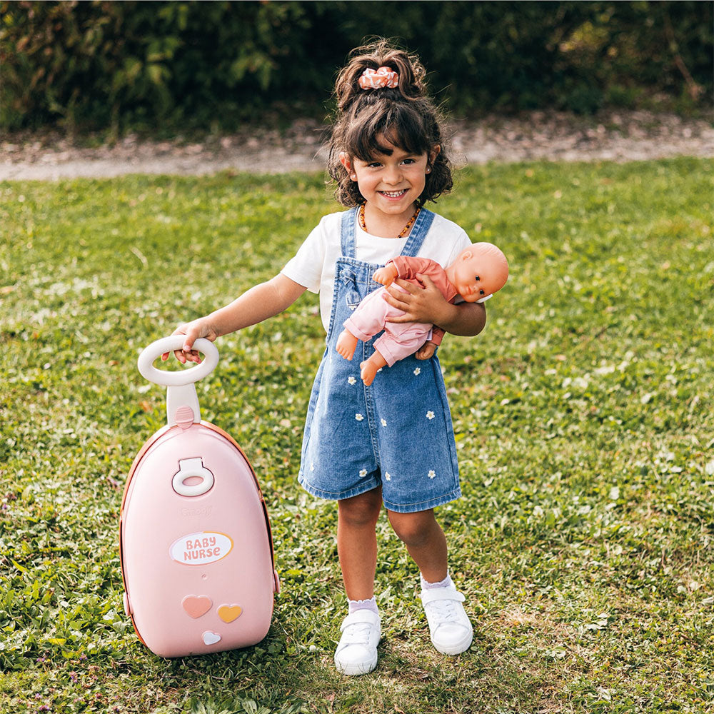 Valiza multifunctionala pentru papusi Smoby Baby Nurse Nursery Suitcase 3 in 1 cu 6 accesorii