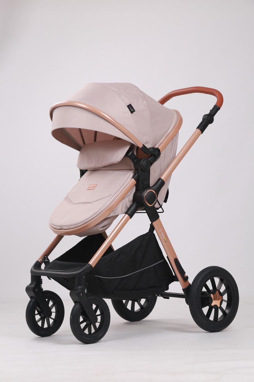 Carucior 3 in 1, L-Sun, Marina, Transformabil, Maner reversibil,  Cadrul aluminiu, Cu landou si salteluta moale, Include saculet de picioare, Geanta pentru parinti, Sustine 22 kg, Bej - gogobaby.ro