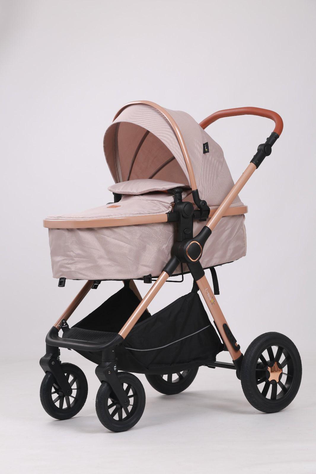 Carucior 3 in 1, L-Sun, Marina, Transformabil, Maner reversibil,  Cadrul aluminiu, Cu landou si salteluta moale, Include saculet de picioare, Geanta pentru parinti, Sustine 22 kg, Bej - gogobaby.ro