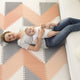 Skip Hop Covoras de joaca puzzle - Geometric Playspot, Gri / Roz