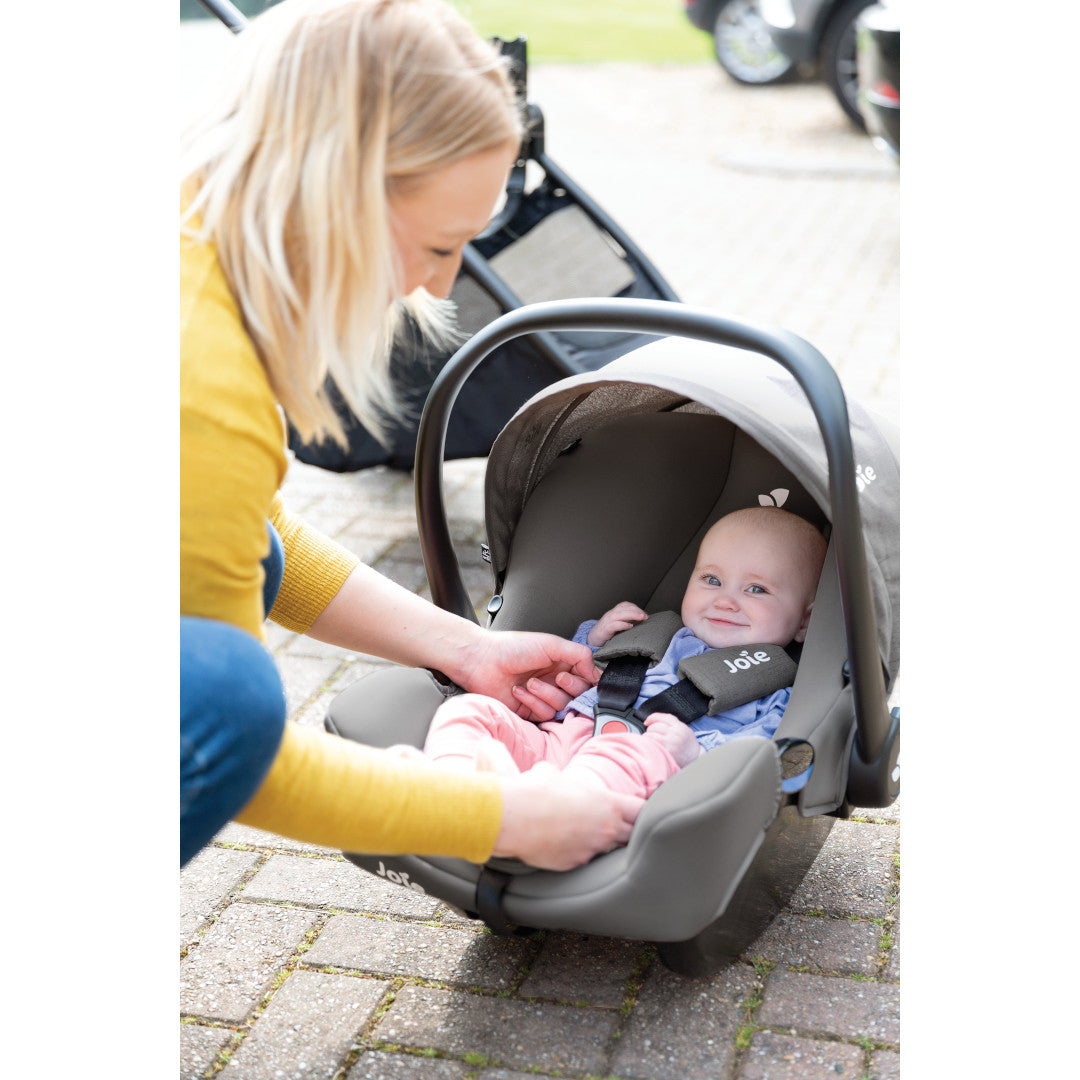 Joie - Scoica auto i-Snug 2 cu tetiera reglabila, 40-75 cm, Moonlight, testata ADAC si certificata R129 - gogobaby.ro