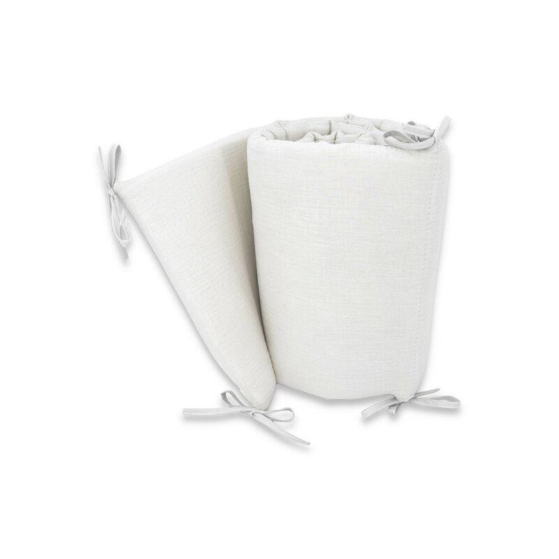 Aparatoare pentru patut, Qmini, Din muselina dubla, 180x30 cm, Din material certificat Oeko Tex Standard 100, Cu panglici, Cream