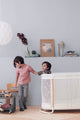 BabyBjorn - Patut reglabil pe inaltime din mesh, Alb