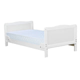 Patut din lemn bebe, Transformabil si pentru junior, 140x70 cm, Din lemn de pin si mdf, Stabil si rezistent, Inaltime saltea reglabila pe 3 nivele, Laterala cu 3 bete detasabile, EN716-1, EN716-2, Alb, Babyneeds, Nadia
