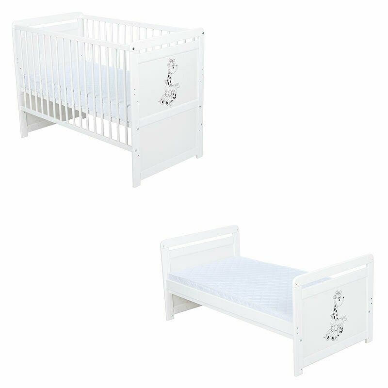 Patut din lemn bebe, Transformabil si pentru junior, 120x60 cm, Multifunctional, Din lemn de pin si mdf, Stabil si rezistent, Inaltime saltea reglabila pe 3 nivele, Laterala cu 3 bete detasabile, EN716-1, EN716-2, Alb, Babyneeds, Nadia II, Girafa - gogobaby.ro