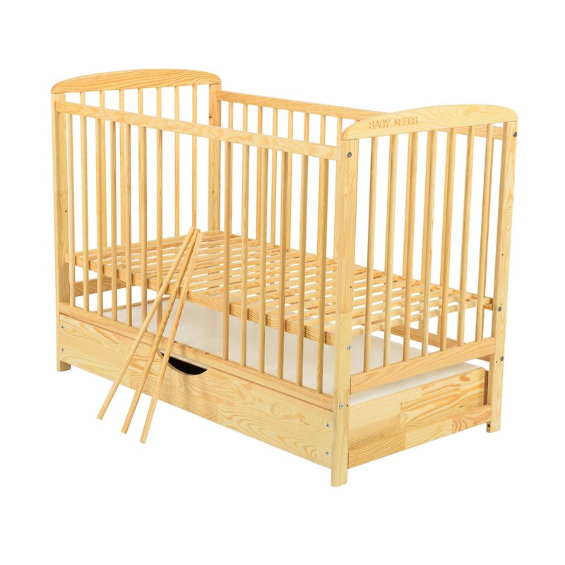 Patut din lemn bebe, 120x60 cm, Cu sertar cu capac, Din lemn de pin si mdf, Stabil si rezistent, Inaltime saltea reglabila pe 3 nivele, Laterala cu 3 bete detasabile, EN716-1, EN716-2, Natur, Babyneeds, Ola
