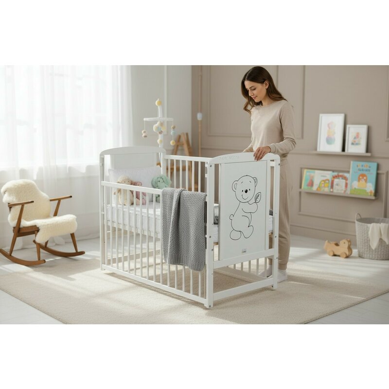 Patut din lemn bebe, 120x60 cm, Cu laterala culisanta, Din lemn de pin si mdf, Stabil si rezistent, Inaltime saltea reglabila pe 3 nivele, Laterala cu 3 bete detasabile, EN716-1, EN716-2, Alb, Babyneeds, Timmi + Saltea 12 cm