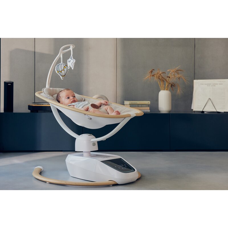 Balansoar si sezlong, Lionelo, Olivia, 2 in 1, Electric, Cu leganare 3D, 5 moduri de balansare in mai multe directii, Cu 13 melodii, Scaun pivotant la 180 grade, Reglabil, Cu arcada jucarii, Bej