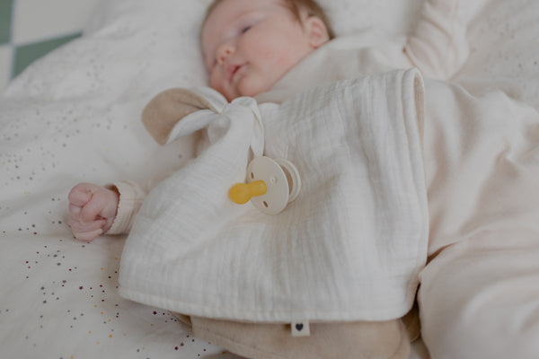 BIBS - Paturica cu urechiuse Kangaroo, Ivory