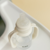 BIBS - Set biberon tip Sippy Cup PP 150 ml cu cioc din silicon și sistem antipicurare, Ivory