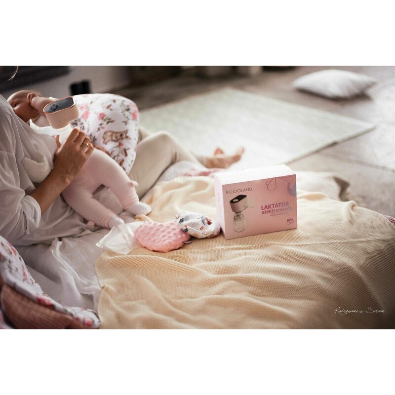 Aparat electric pentru alaptare, Bocioland, Clara, Cu multiple functii, Cu biberon si o suzeta, Pink - gogobaby.ro