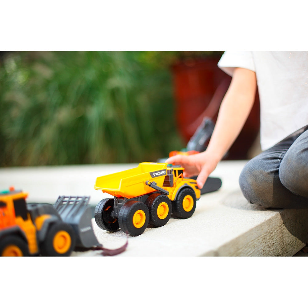 Camion basculant Dickie Toys Volvo Articulated Hauler 23 cm cu lumini si sunete - gogobaby.ro