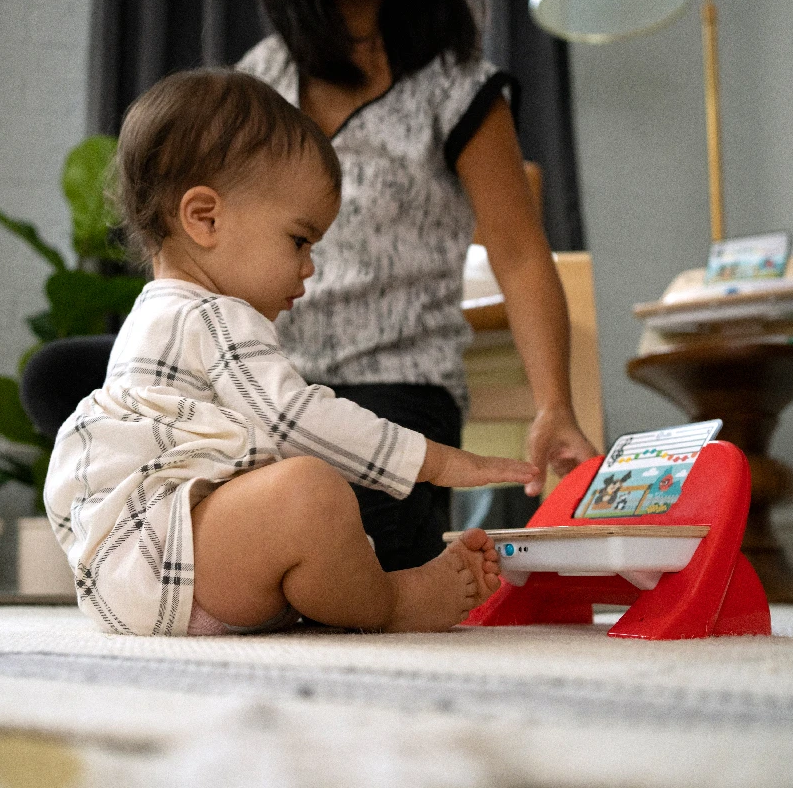 Baby Einstein - Jucarie muzicala de lemn Cal’s First Melodies Magic Touch Piano™