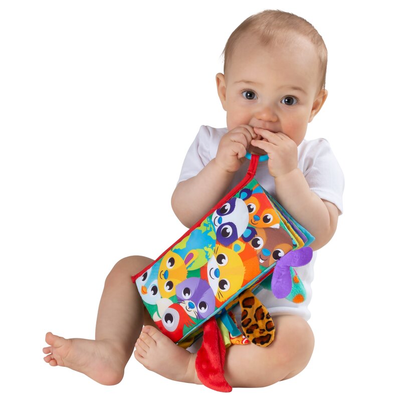 Carticica din plus, Playgro, In forma de carte, Include clema de atasare la carucior, Cu inel pentru dentitie, Cu texturi si culori, 3 luni+, Tails of the World Sensory Book - gogobaby.ro