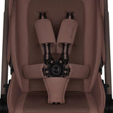 Carucior 2 in 1, Lionelo, Freya, Landou si salteluta ventilate, Pliabil, Reglare spatar-3 pozitii, Suport de picioare-4 pozitii, Maner reglabil-3 pozitii, Adaptori inclusi compatibili cu Cybex, Maxi-Cosi, Kiddy, Avionaut, Sustine 22 kg, 0luni+, Maro