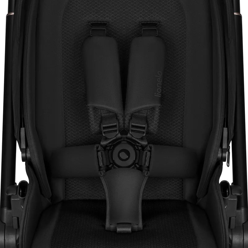 Carucior 2 in 1, Lionelo, Freya, Landou si salteluta ventilate, Pliabil, Reglare spatar-3 pozitii, Suport de picioare-4 pozitii, Maner reglabil-3 pozitii, Adaptori inclusi compatibili cu Cybex, Maxi-Cosi, Kiddy, Avionaut, Sustine 22 kg, 0luni+, Negru