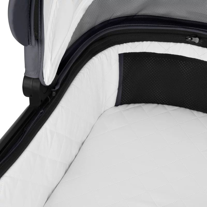 Carucior 2 in 1, Lionelo, Layla, Pana la 22 kg, Cadru aluminiu, Cu landou intarit si salteluta din spuma AirDots, Reversibil, Cu ventilatie 3D, Cu accesorii, EN1888-1, EN1888-2, EN1466, Gri
