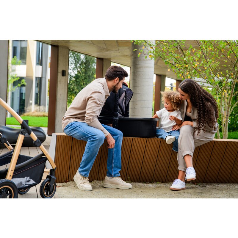 Carucior 3 in 1, Lionelo, Amber, Landou intarit, Scoica auto testata ADAC, Reversibil, Cu accesorii, Geanta parinti, Pana la 22 kg, Bej