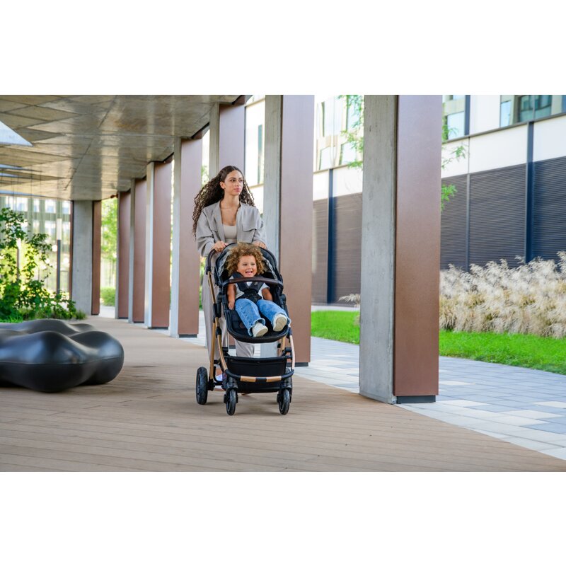 Carucior 3 in 1, Lionelo, Amber, Landou intarit, Scoica auto testata ADAC, Reversibil, Cu accesorii, Geanta parinti, Pana la 22 kg, Bej