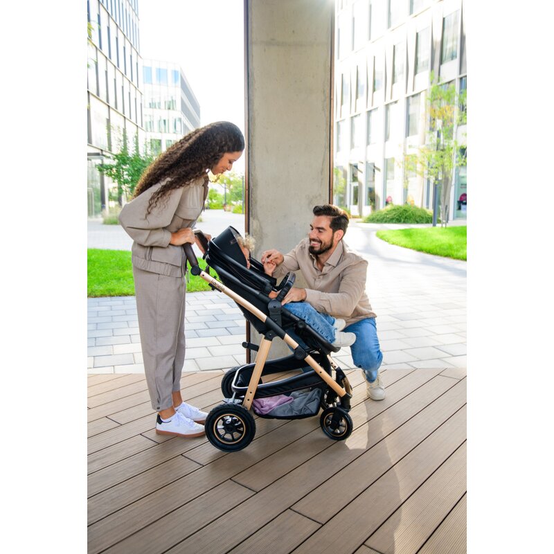 Carucior 3 in 1, Lionelo, Amber, Landou intarit, Scoica auto testata ADAC, Reversibil, Cu accesorii, Geanta parinti, Pana la 22 kg, Bej