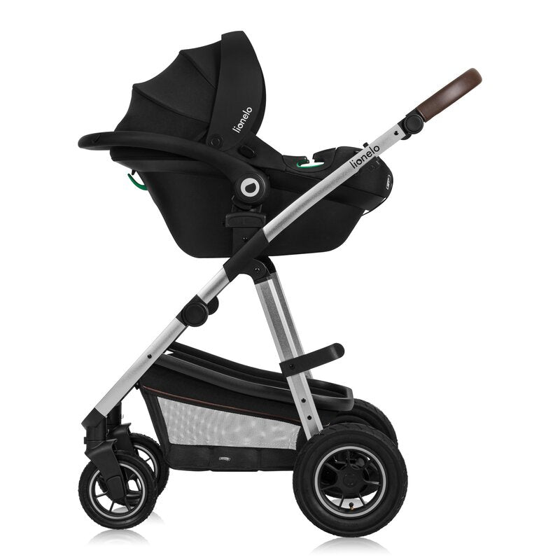Carucior 3 in 1, Lionelo, Amber, Cadru aluminiu, Cu landou intarit si salteluta moale, Cu scoica auto testata ADAC, Reversibil, Cu accesorii, Geanta parinti, Pana la 22 kg, Negru silver