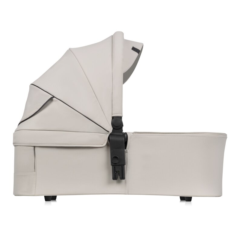 Carucior 3 in 1, Lionelo, Amber Plus, Cadru aluminiu, Cu landou intarit si salteluta moale, Cu scoica auto testata ADAC, Reversibil, Maner ajustabil, Cu accesorii, Cu ventilatie panoramica 3D, Pana la 22 kg, EN1888-1, EN1888-2, EN1466, ECE R129, Bej - gogobaby.ro