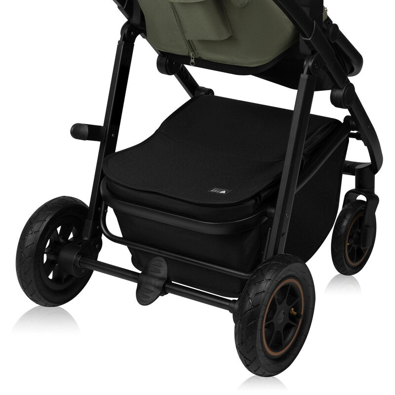 Carucior 3 in 1, Lionelo, Amber Plus, Cadru aluminiu, Cu landou intarit si salteluta moale, Cu scoica auto testata ADAC, Reversibil, Maner ajustabil, Cu accesorii, Cu ventilatie panoramica 3D, Pana la 22 kg, EN1888-1, EN1888-2, EN1466, ECE R129, Verde