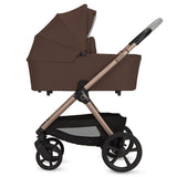 Carucior 3 in 1, Lionelo, Carmine, Cu scoica ADAC, Landou anti-reflux, Salteluta ventilata, Reglare spatar in 3 pozitii, Suport de picioare in 3 pozitii, Maner reglabil in 5 pozitii, Sustine 22 kg, Cu accesorii, 0 luni+, Ciocolatiu