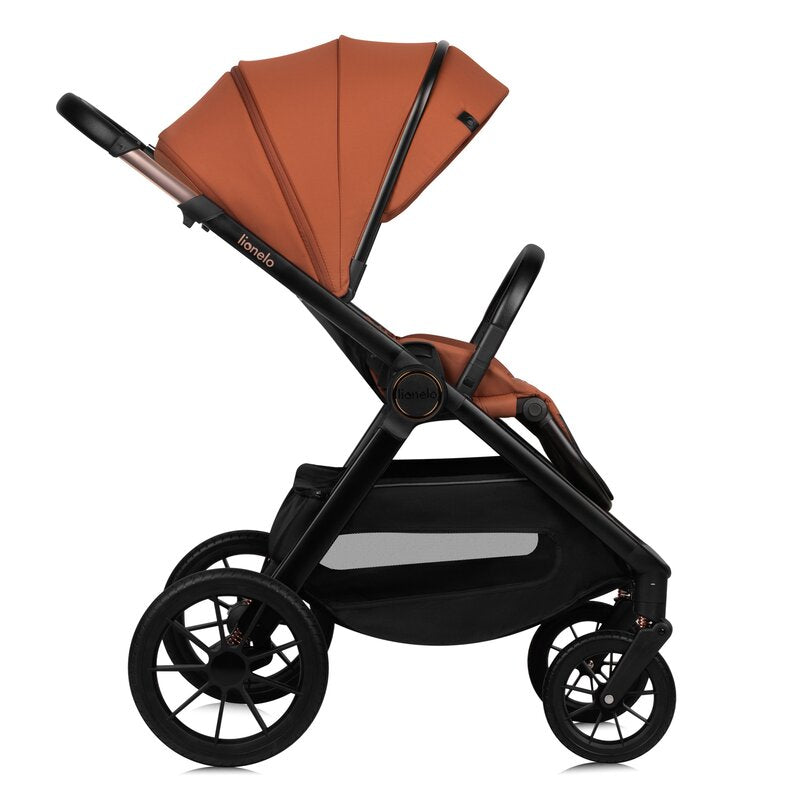 Carucior 3 in 1, Lionelo, Layla, Pana la 22 kg, Cadru aluminiu, Cu landou intarit si salteluta din spuma AirDots, Cu scoica auto testata ADAC, Reversibil, Cu ventilatie 3D, Cu accesorii, EN1888-1, EN1888-2, EN1466, Maro
