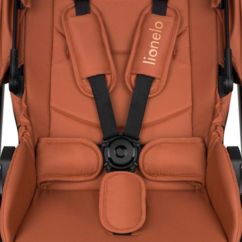 Carucior 3 in 1, Lionelo, Layla, Pana la 22 kg, Cadru aluminiu, Cu landou intarit si salteluta din spuma AirDots, Cu scoica auto testata ADAC, Reversibil, Cu ventilatie 3D, Cu accesorii, EN1888-1, EN1888-2, EN1466, Maro