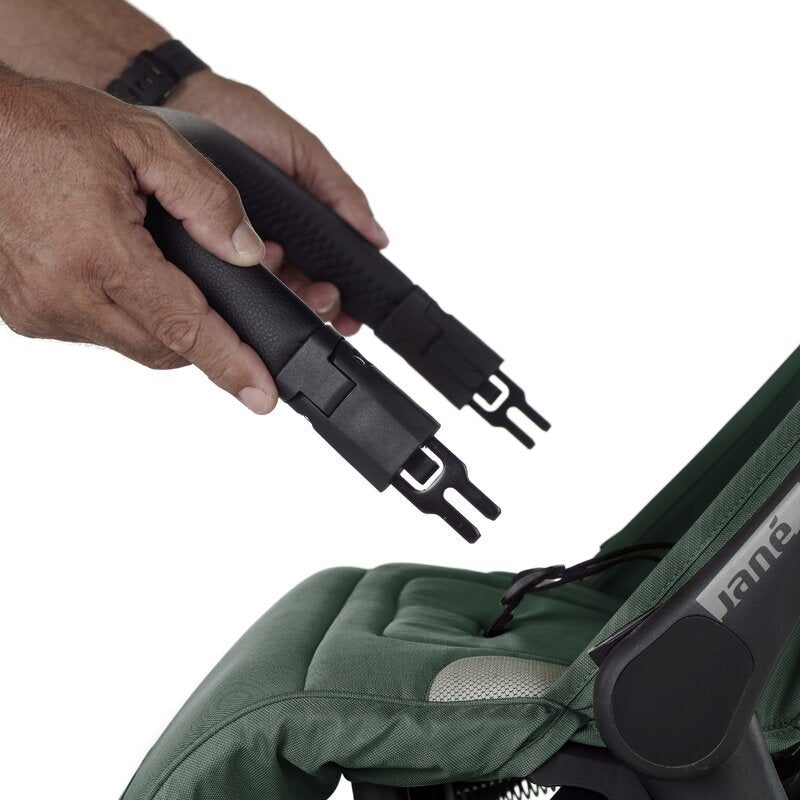 Carucior sport, Jane, Clap, Sistem compact de pliere care permite transportul caruciorului la bordul aeronavei, Cadru din aluminium, De la nastere pana la 26Kg, Conform cu standardul european EN 1888-2:2018+A1:2023, Botanic - gogobaby.ro