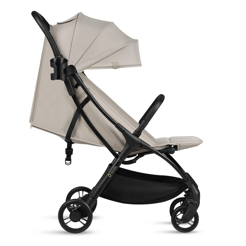 Carucior sport, Lionelo, Agia, 7.3 kg, Ultracompact, Pliere rapida cu o mana, Suport pentru biberon inclus, Sezutul lat si confortabil, 6-48 luni, Sustine 22 kg, Bej