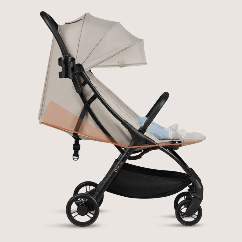 Carucior sport, Lionelo, Agia, 7.3 kg, Ultracompact, Pliere rapida cu o mana, Suport pentru biberon inclus, Sezutul lat si confortabil, 6-48 luni, Sustine 22 kg, Bej