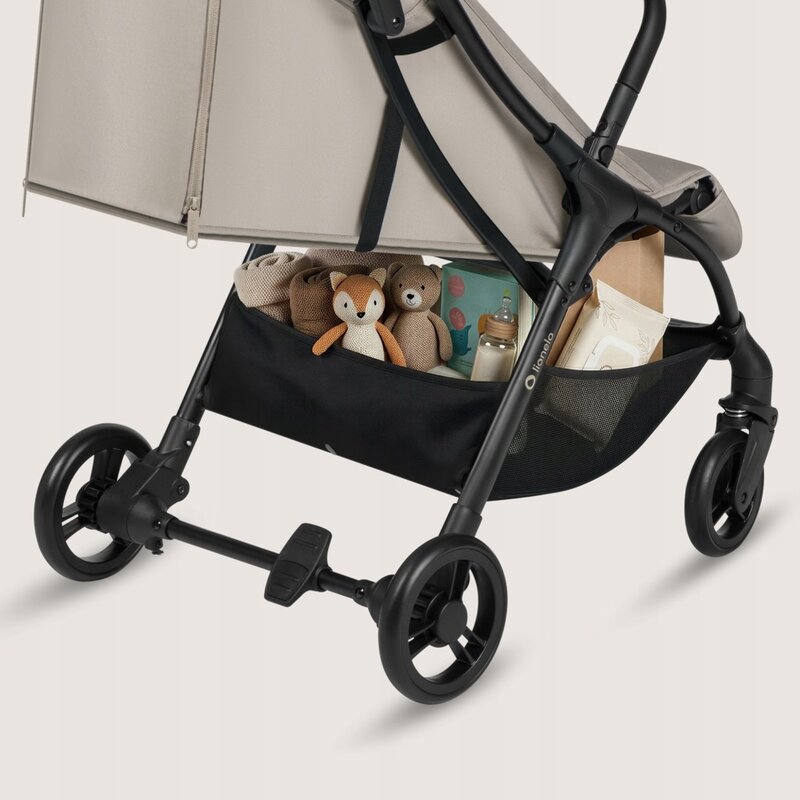 Carucior sport, Lionelo, Agia, 7.3 kg, Ultracompact, Pliere rapida cu o mana, Suport pentru biberon inclus, Sezutul lat si confortabil, 6-48 luni, Sustine 22 kg, Bej