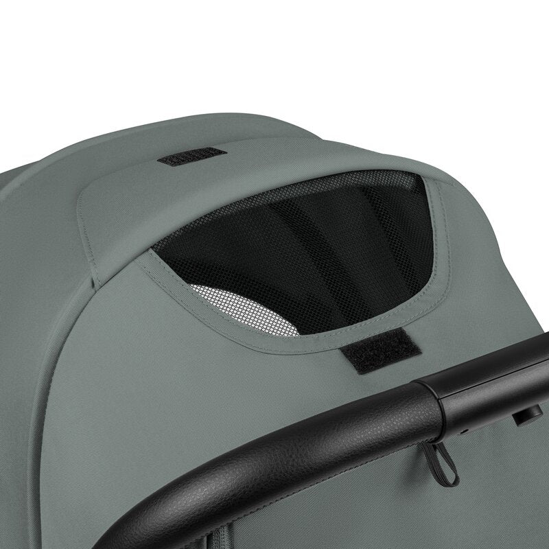 Carucior sport, Lionelo, Agia, 7.3 kg, Ultracompact, Pliere rapida cu o mana, Suport pentru biberon inclus, Sezutul lat si confortabil, 6-48 luni, Sustine 22 kg, Verde