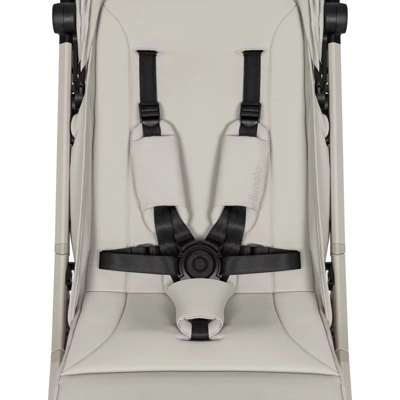 Carucior sport, Lionelo, Cloe Plus, Cu accesorii, Cadru din aluminiu, Pana la 22 kg, Usor, Pliere compacta pentru avion, cu o singura mana, Ideal pentru toate tipurile de suprafete, 6 luni+, Bej
