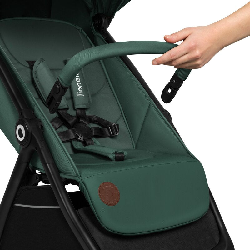 Carucior sport, Lionelo, Ingrid, Capotina impermeabila cu filtru UPF50+, Pana la 22 Kg, Spatar reglabil in 3 pozitii, Include suport pahar si plasa de tantari, Sistem pentru pliere automata, 6 luni+, Verde - gogobaby.ro