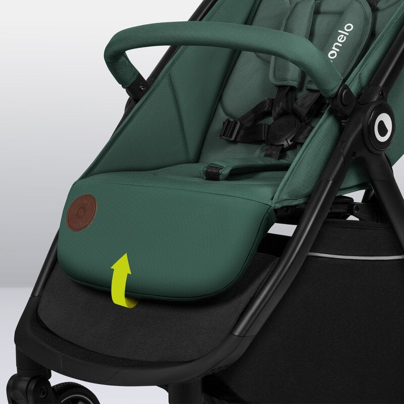 Carucior sport, Lionelo, Ingrid, Capotina impermeabila cu filtru UPF50+, Pana la 22 Kg, Spatar reglabil in 3 pozitii, Include suport pahar si plasa de tantari, Sistem pentru pliere automata, 6 luni+, Verde - gogobaby.ro