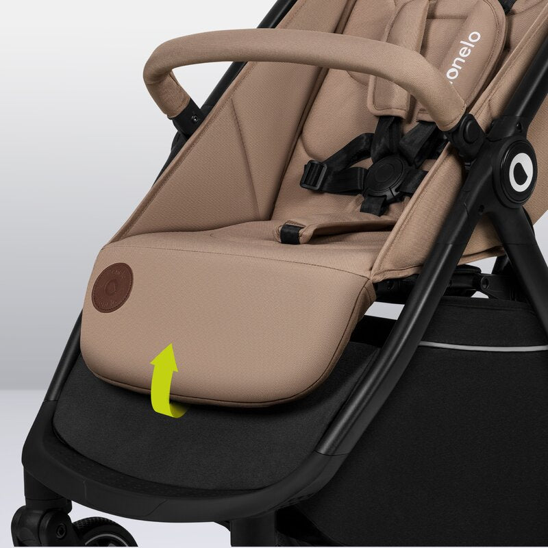 Carucior sport, Lionelo, Ingrid, Capotina impermeabila cu filtru UPF50+, Pana la 22 Kg, Spatar reglabil in 3 pozitii, Include suport pahar si plasa de tantari, Sistem pentru pliere automata, 6 luni+, Bej - gogobaby.ro