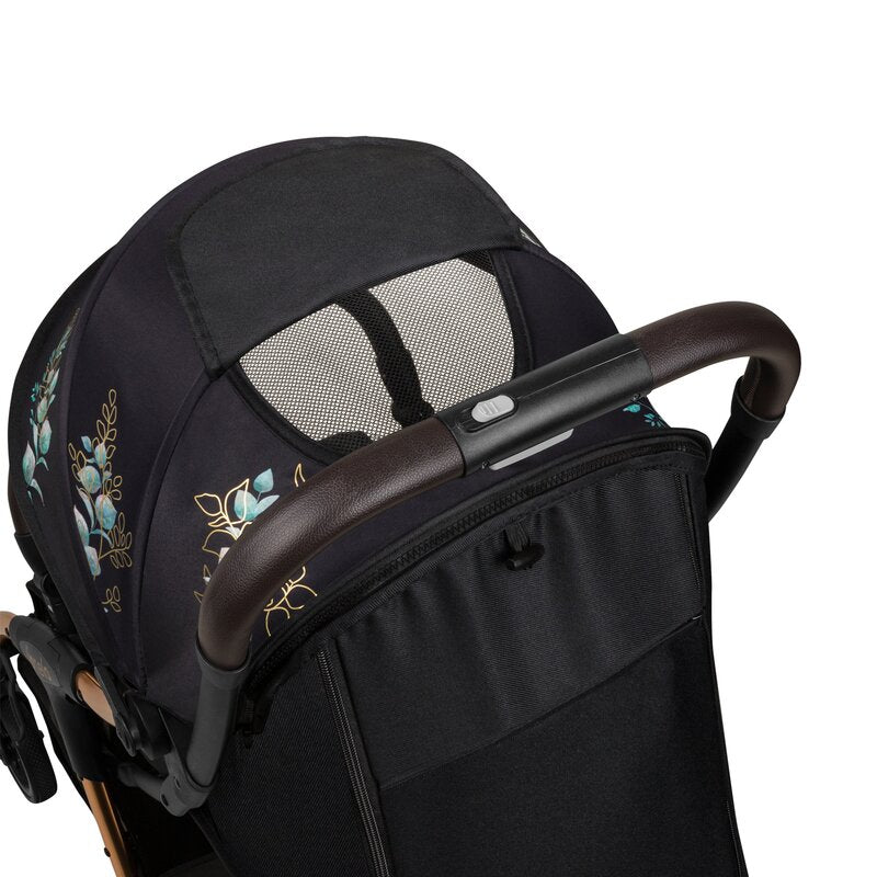 Carucior sport, Lionelo, Julie One, Editie limitata Golden Moments, De la nastere, Greutate redusa, Cu accesorii, Cadru din aluminiu, 0-22 kg, Pliere compacta pentru avion, Conform cu standardele europene de securitate EN1888-1 si EN1888-2, Negru