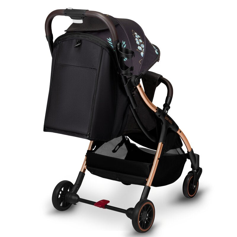 Carucior sport, Lionelo, Julie One, Editie limitata Golden Moments, De la nastere, Greutate redusa, Cu accesorii, Cadru din aluminiu, 0-22 kg, Pliere compacta pentru avion, Conform cu standardele europene de securitate EN1888-1 si EN1888-2, Negru